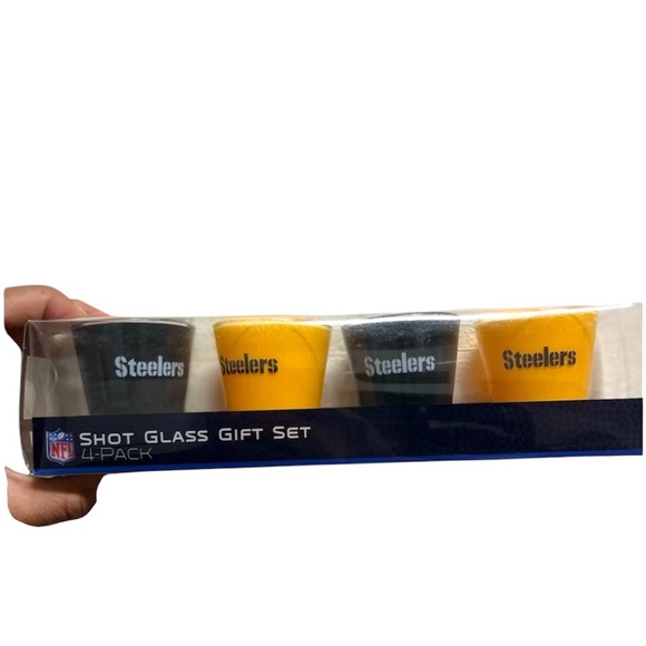 NFL Pittsburgh Steelers Shot Glass Gift Set- 4 Pack - Picture 2 of 2